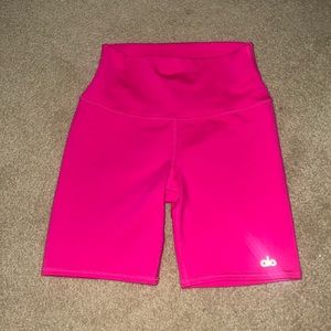 ALO- hot pink bike shorts